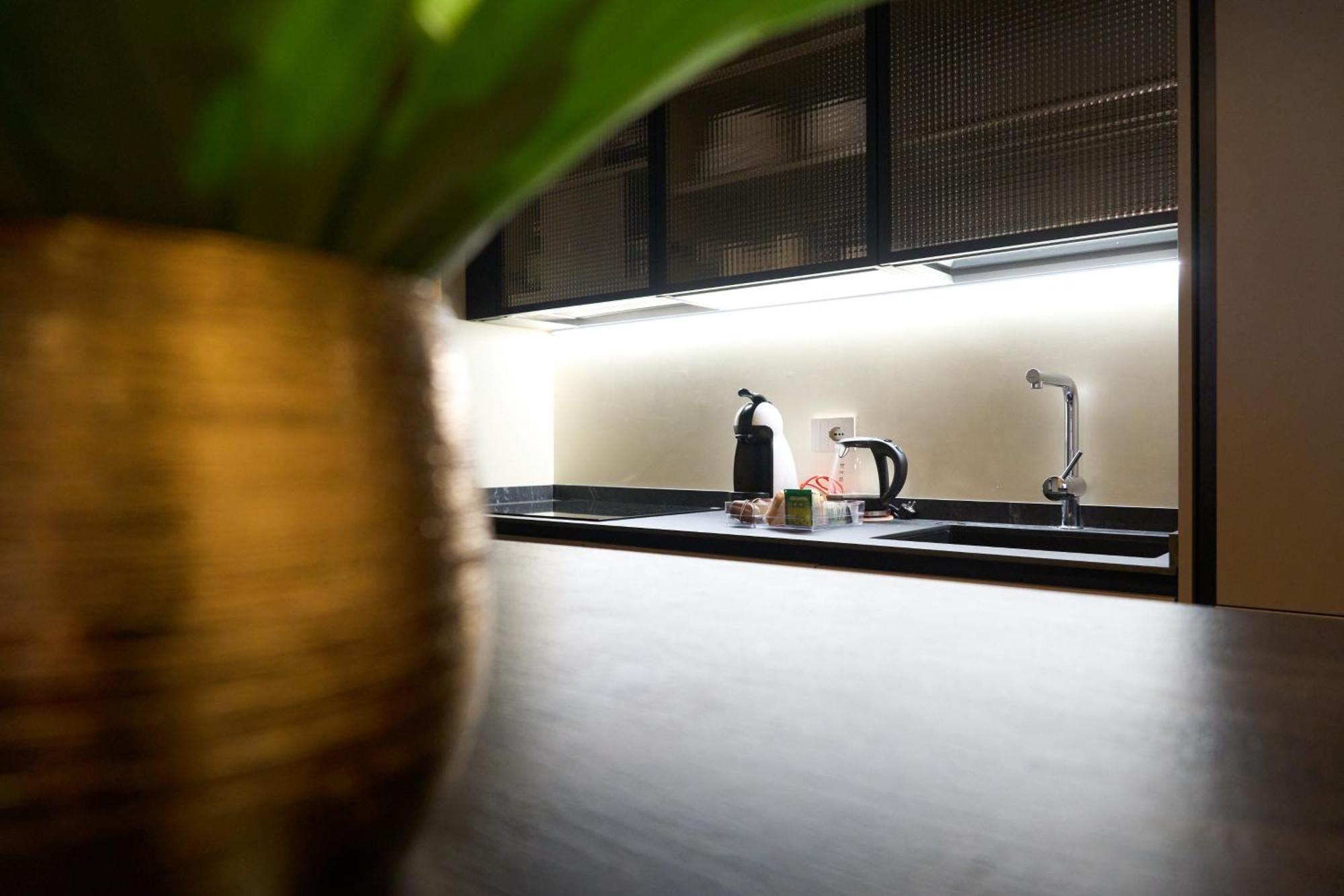 Trastevere Boutique With Gym And Steam Shower Rome Exterior photo